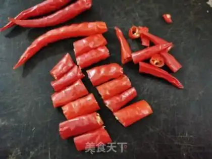 Make Firecrackers and needle mushrooms step 0