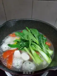 Make Ink fish ball pastry soup step 4