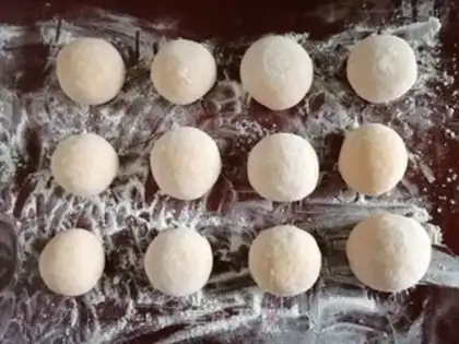 Make Carrot buns step 4