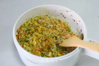 Make Five-coloured fried rice and mariko soup step 6