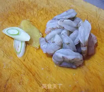 Make Shrimp stew and tofu step 2