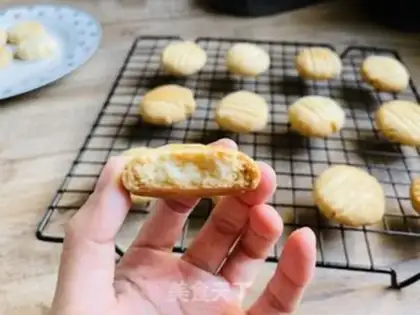 Make The sour butter cake step 9