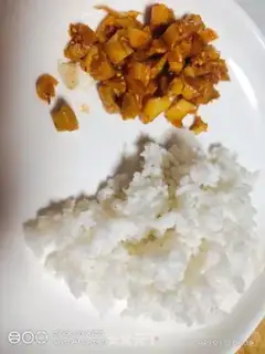 Make radish and rice step 0
