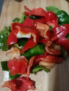 Make Wrinkled peppers and sausages step 1