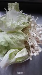 Make ♪ ♪ Golden pins and mushroom egg noodles ♪ step 0