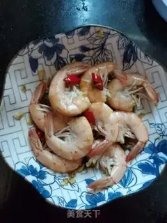Make Garlic spicy shrimp step 8