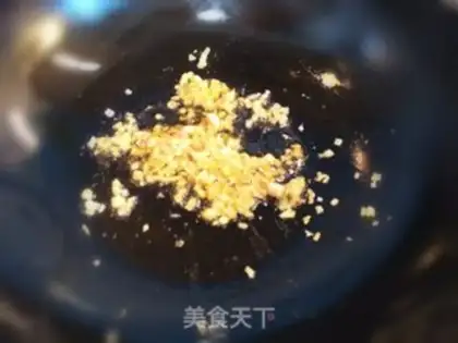 Make Pineapple rice step 2
