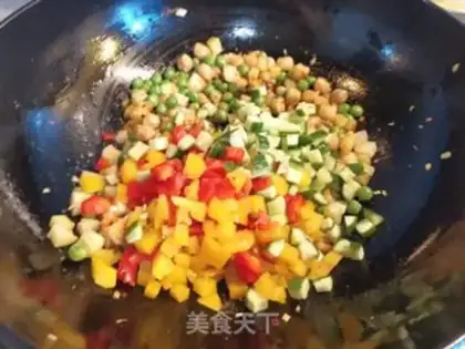Make Pineapple rice step 5