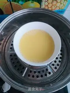Make cucumber steamed eggs step 3
