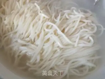 Make Horse noodles step 3