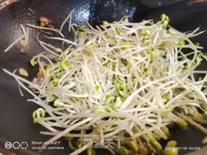 Make Rhodish radish sprouts step 4