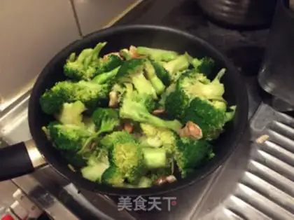 Make Shrimp broccoli step 10
