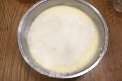 Make Almond sponge cake step 4