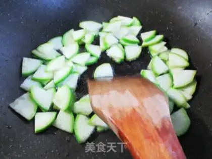 Make The salted duck eggs, the sea mushrooms, the fried sauerkraut step 5