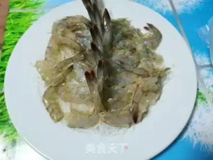 Make Garlic fan steamed shrimp step 2