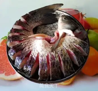 Make Creative tomato redfish step 1