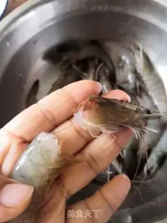 Make Sugar and shrimp step 1