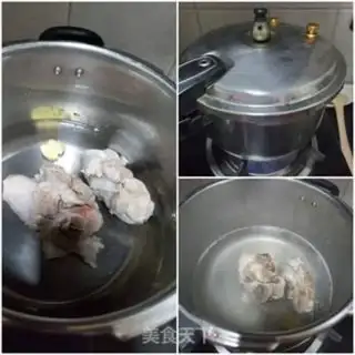 Make Pork bone mustard soup step 2