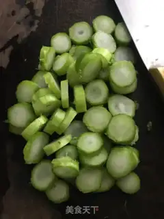 Make Carrot and crotch step 1