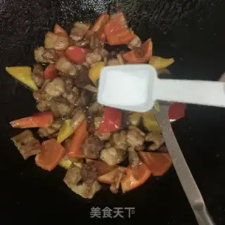 Make Sweet peppers with five flowers step 6