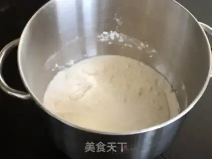 Make Soft, white, light cream step 1