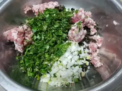 Make Horse gravy buns step 7