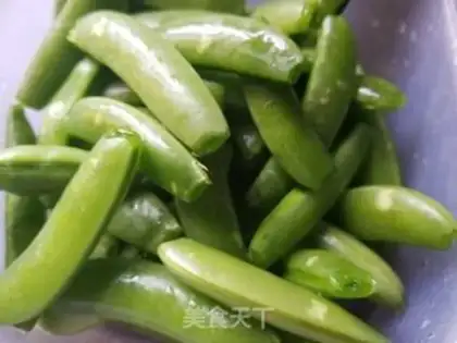 Make Sprayed sweet beans step 2