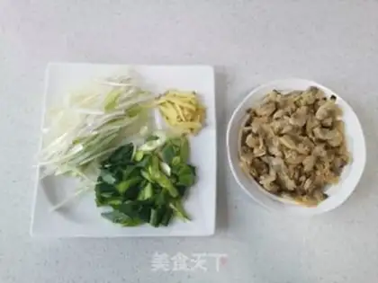Make Pyramid onions step 0