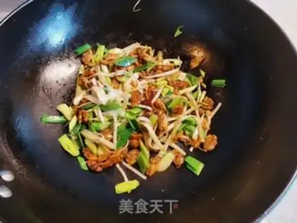 Make Pyramid onions step 3