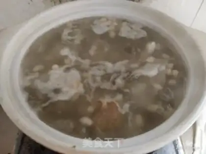 Make Pork-foot peanut soup step 6