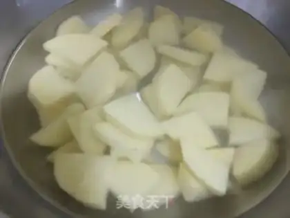 Make Five flowers with potatoes step 2
