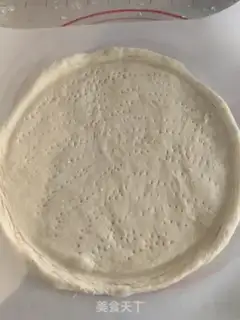 Make Salami pizza step 5