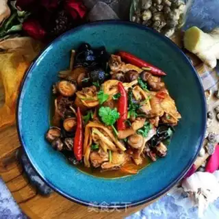 Make Little mushroom stew chicken step 17