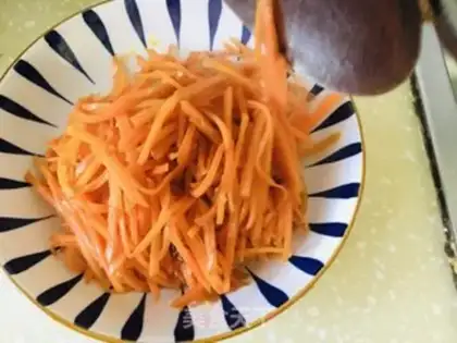 Make Garlic carrots step 5