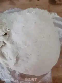 Make Cream eggs and shrimp buns step 4