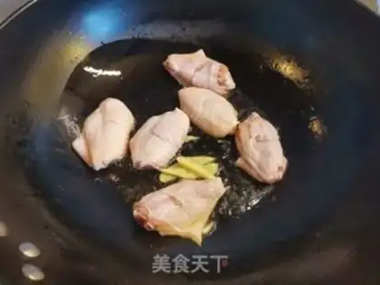 Make Pyramid mushroom fried chicken wings step 2