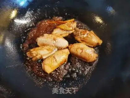 Make Pyramid mushroom fried chicken wings step 3