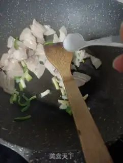 Make Hot cabbage back to the pot step 6