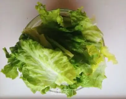 Make Garlic lettuce step 1