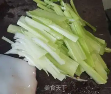 Make Pyramid mushroom fried chicken wings step 9