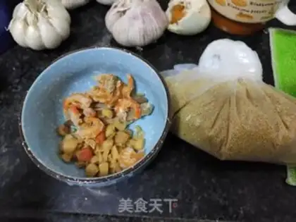 Make Seafood porridge step 0