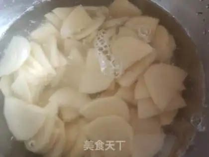 Make Potato crayfish step 3