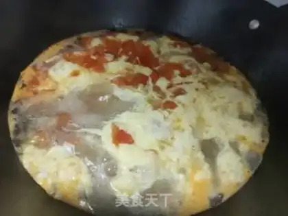 Make Tomato spinach egg soup step 10