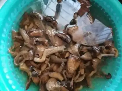 Make Yuen mushroom meat step 3
