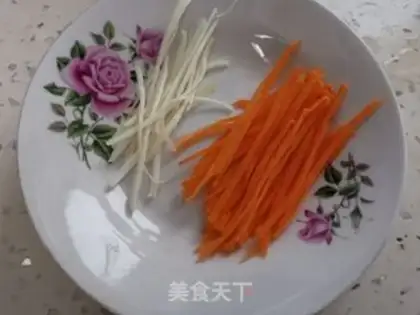 Make Dry tofu cucumber step 1