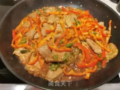 Make Fry the ridges of the pig with the sauce step 6