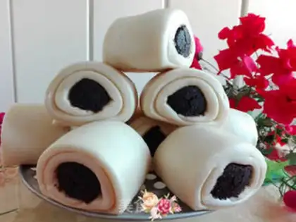 Make Bean sesame rolls step 5