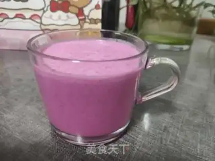 Make Banana dragon milkshake step 4