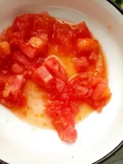 Make The abalone clams and the ketchup soup step 4