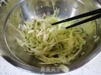 Make Cracker eggcake step 0